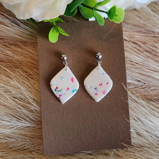 Handmade - Short Dangle - Earrings - Elise's Colours